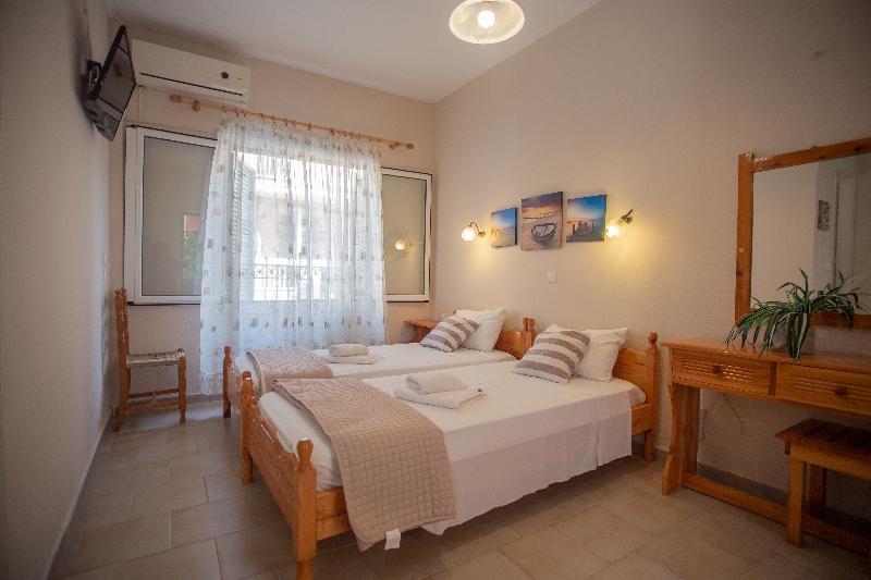 Bella Vista Hotel Studios & Apartments Parga Bagian luar foto